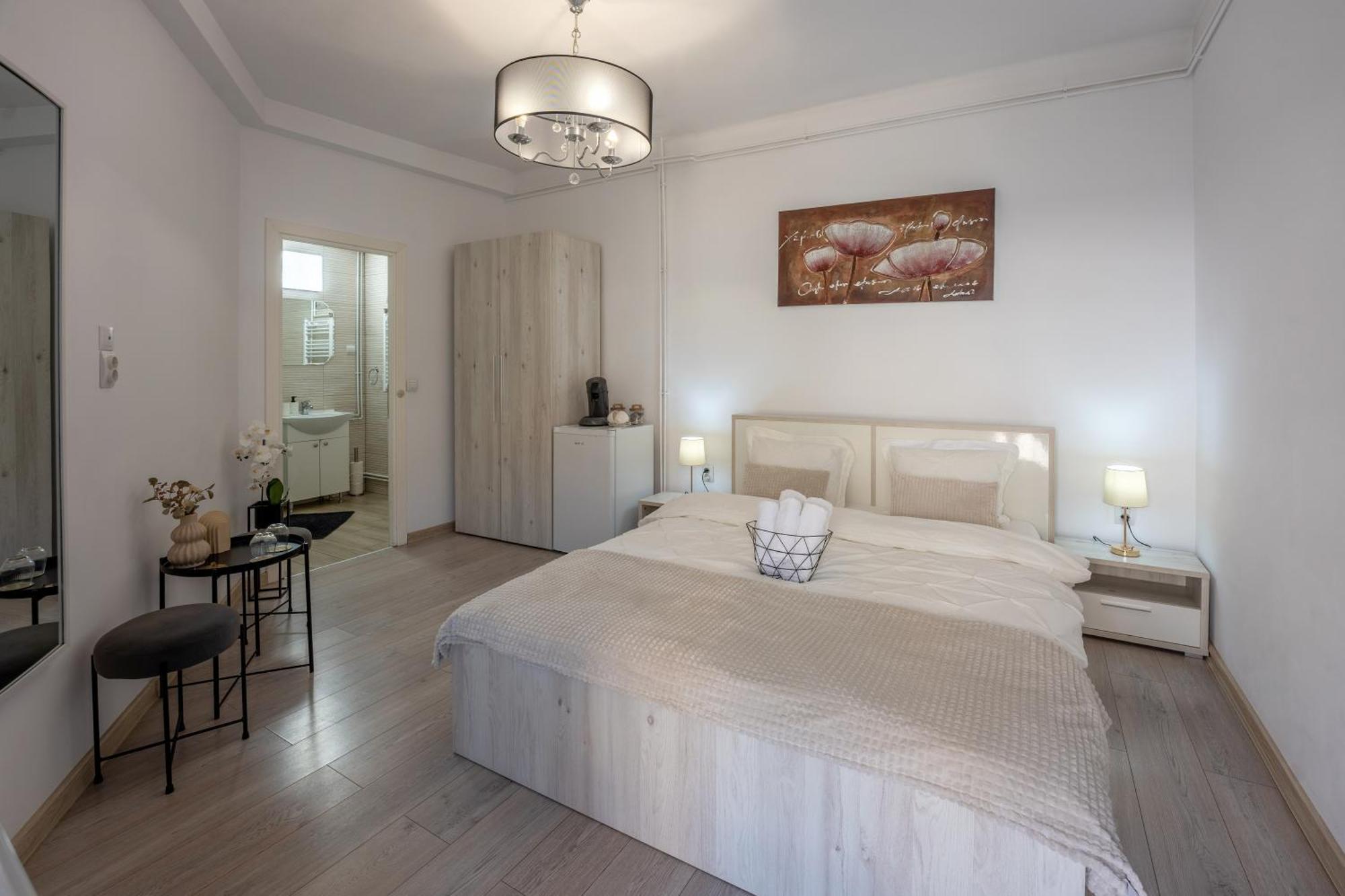 Central Amelie Apartment Sighişoara Buitenkant foto
